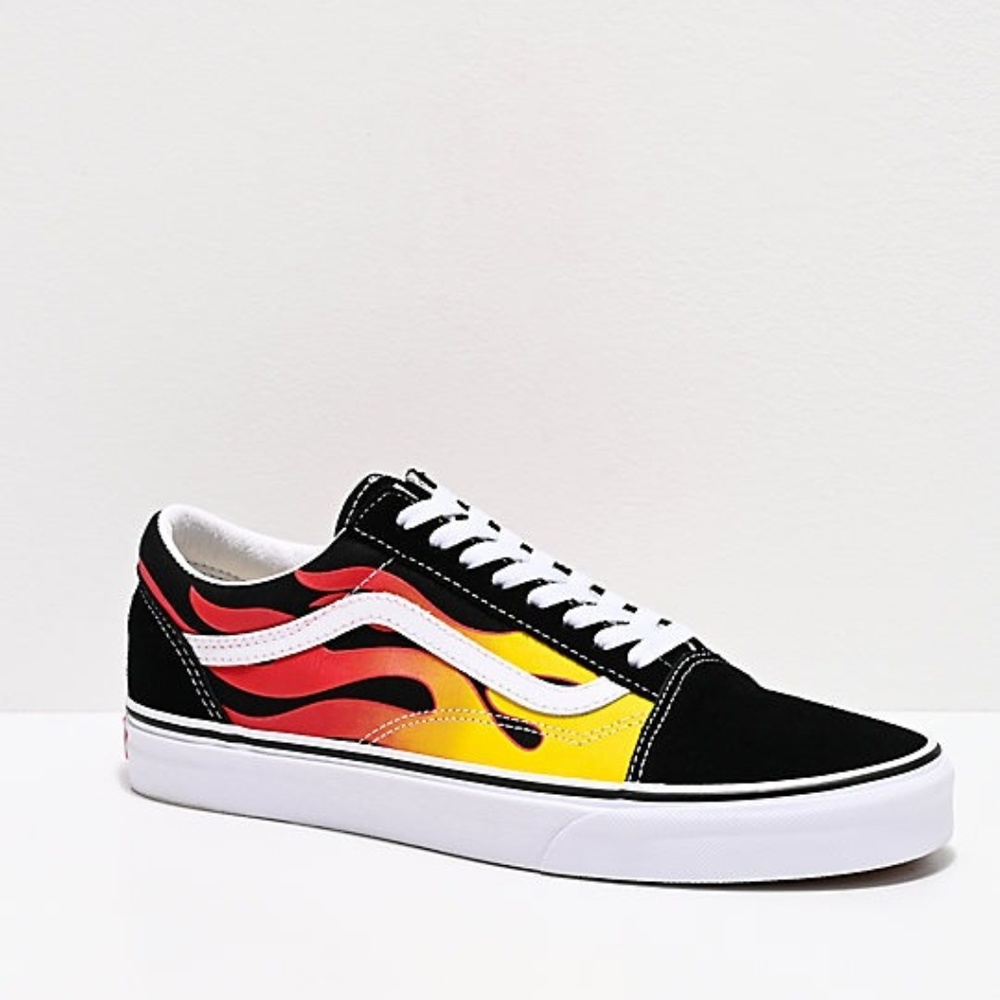 NWT Vans Old Skool Flame Skate Shoes 9.5 Mens